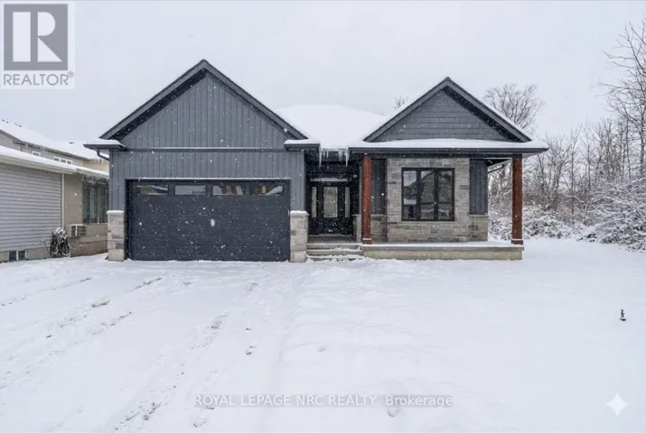 207 FORKS ROAD, Welland (Dain City), Ontario L3B6C5