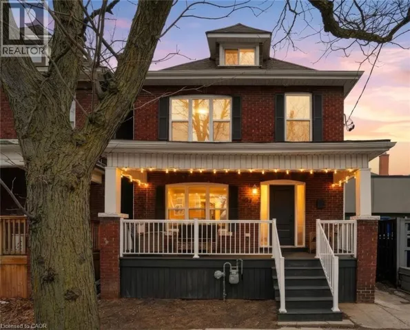 305 CANNON Street E, Hamilton, Ontario L8L2B7