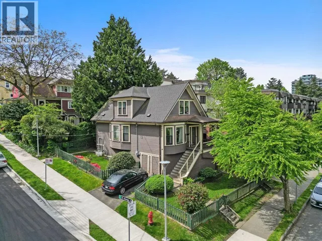 498 E 5TH AVENUE, Vancouver, British Columbia V5T1H9