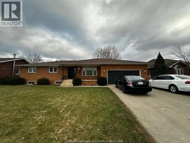 1770 PARTINGTON AVENUE Unit# UPPER UNIT, Windsor, Ontario N9B2R3