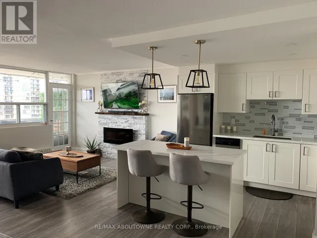 1704 - 2263 MARINE DRIVE, Oakville (BR Bronte), Ontario L6L5K1