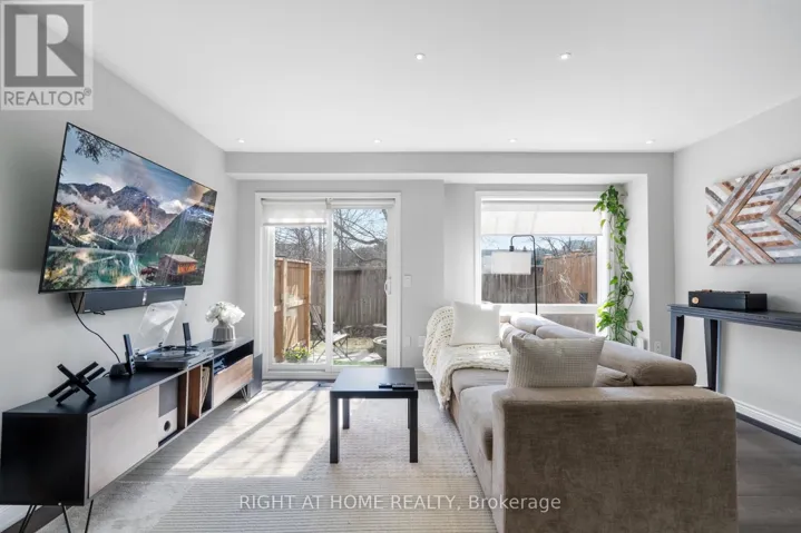 41 - 2088 LEANNE BOULEVARD, Mississauga (Sheridan Park), Ontario L5K2S7