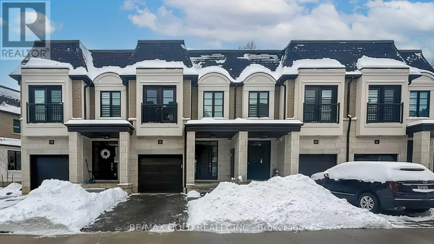 19 - 143 ELGIN STREET N, Cambridge, Ontario N1R0E1