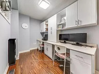 52 JEREMIAH LANE, Toronto (Scarborough Village), Ontario M1J0A4