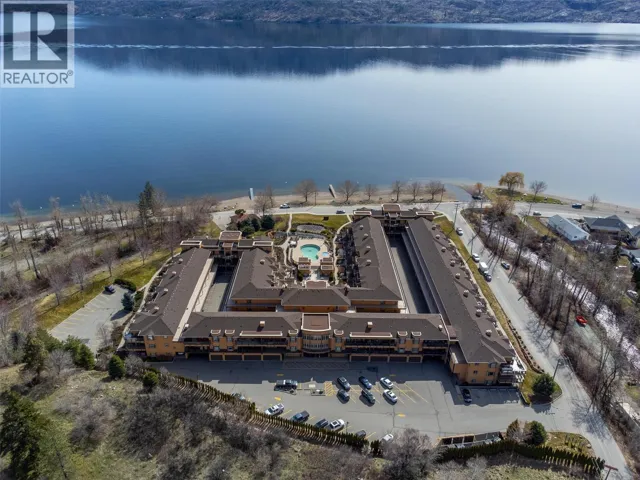 3996 Beach Avenue Unit# 201, Peachland, British Columbia V0H1X5