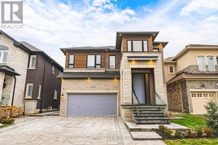 90 ROBERTSON ROAD, Hamilton (Meadowlands), Ontario L9K0H8