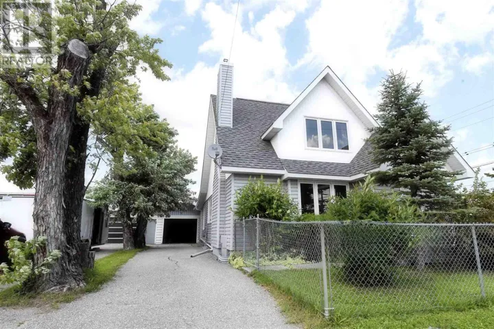 900 Prince ST, Hearst, Ontario P0L1N0