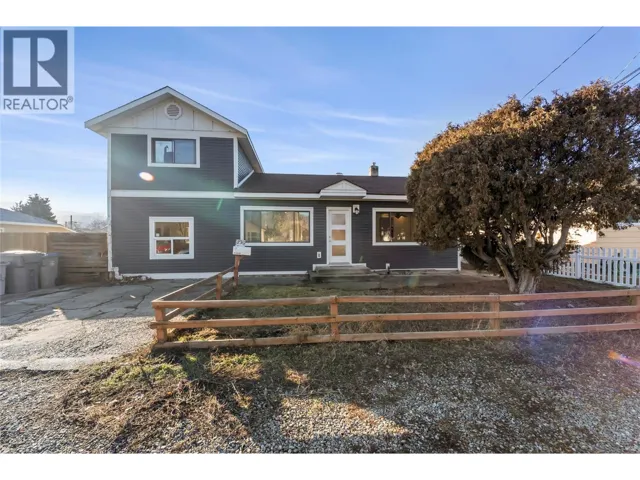 230 FAIRVIEW Avenue, Kamloops, British Columbia V2B1E9