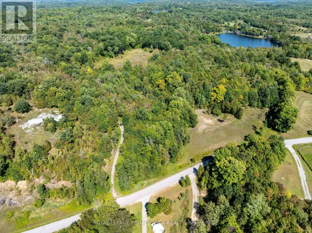 406 CROZIER ROAD, Tay Valley, Ontario K0G1X0