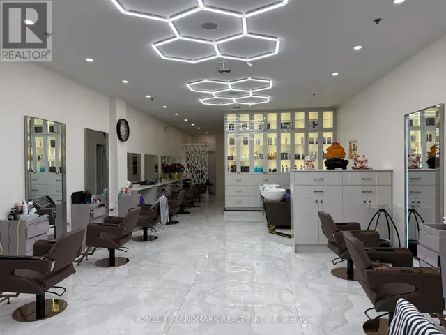 152 - 2900 WARDEN AVENUE, Toronto (L'Amoreaux), Ontario M1W2S8