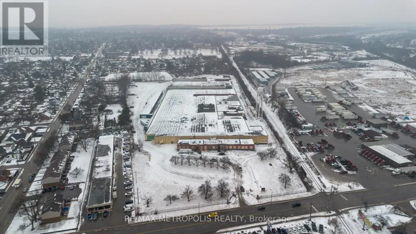 5881 THOROLD STONE ROAD, Niagara Falls (Church's Lane), Ontario L2J1A1