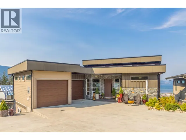 1061 19 Avenue SE, Salmon Arm, British Columbia V1E0E6