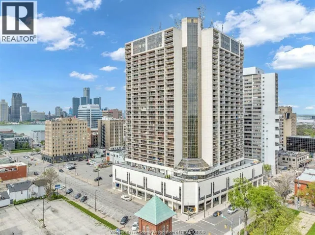 150 PARK STREET Unit# 2212, Windsor, Ontario N9A7A2