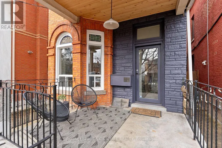 28 SHANNON STREET, Toronto (Trinity-Bellwoods), Ontario M6J2E7