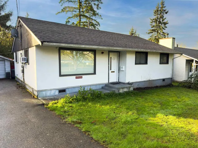 17834 60 AVENUE, Surrey, British Columbia V3S1V4