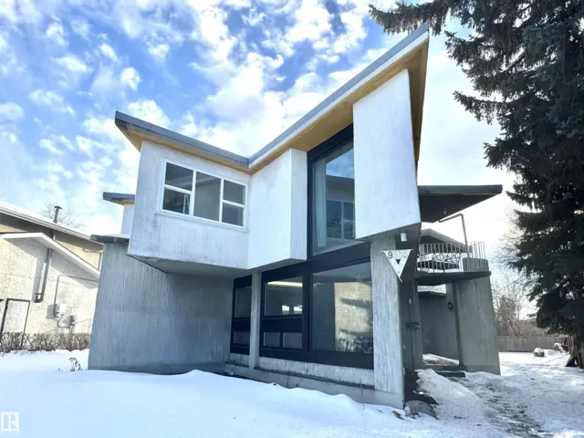 9535 147 AV NW, Edmonton, Alberta T5E2K5