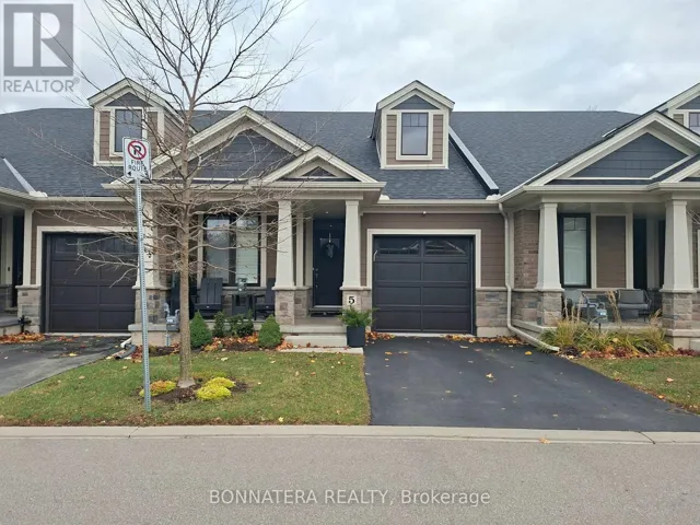5 MCCLAY AVENUE, Grimsby (Grimsby East), Ontario L3M0H7
