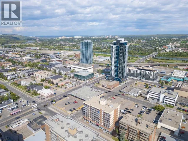 806, 1334 12 Avenue SW, Calgary, Alberta T3C3R9