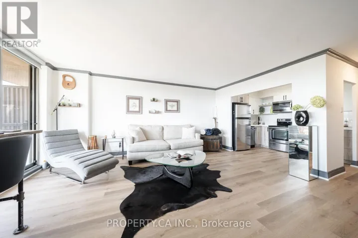 806 - 5949 YONGE STREET, Toronto (Newtonbrook East), Ontario M2M3V8