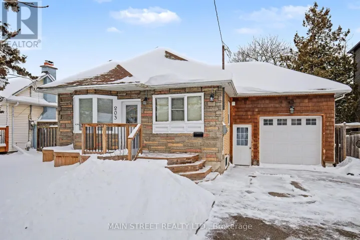 203 GIBBONS STREET, Oshawa (McLaughlin), Ontario L1J4Y1