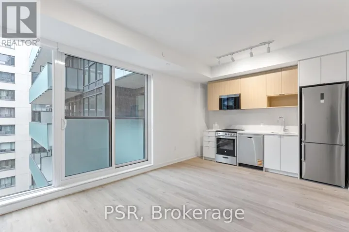 530 - 4365 BLOOR STREET, Toronto (Markland Wood), Ontario M9C1R3