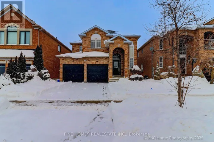 UPPER - 304 DRUMMOND DRIVE, Vaughan (Maple), Ontario L6A3C2