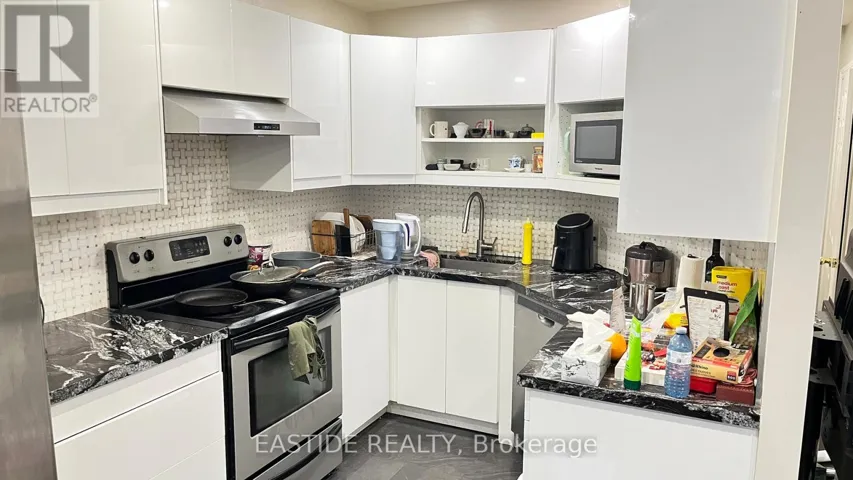 151 TOWNSGATE DRIVE, Vaughan (Crestwood-Springfarm-Yorkhill), Ontario L4J8J7