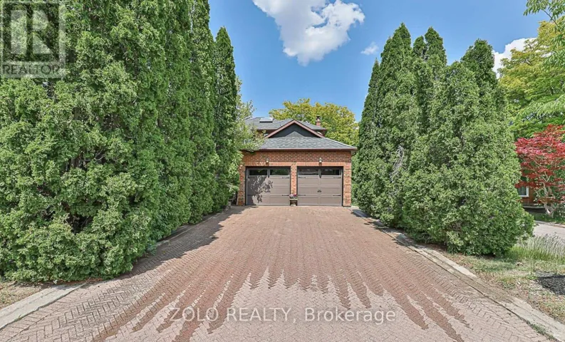 17 HART STREET, Richmond Hill (North Richvale), Ontario L4C8X2