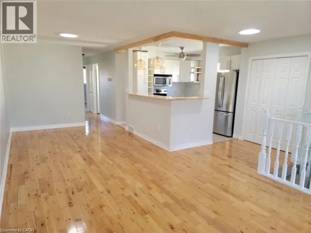 37 FOX TRAIL Drive Unit# Upper, St. Catharines, Ontario L2S3T7