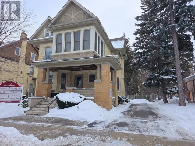 17 IRVIN STREET, Kitchener, Ontario N2H1K6