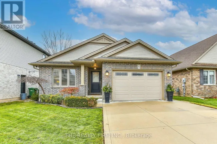 92 WESTLAKE DRIVE, St. Thomas, Ontario N5P0B7