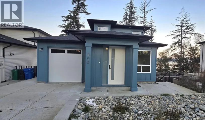 909 Harbour View St, Nanaimo, British Columbia V9R4V4