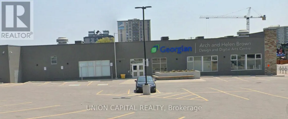 66 BAYFIELD STREET, Barrie (City Centre), Ontario L4M5A1