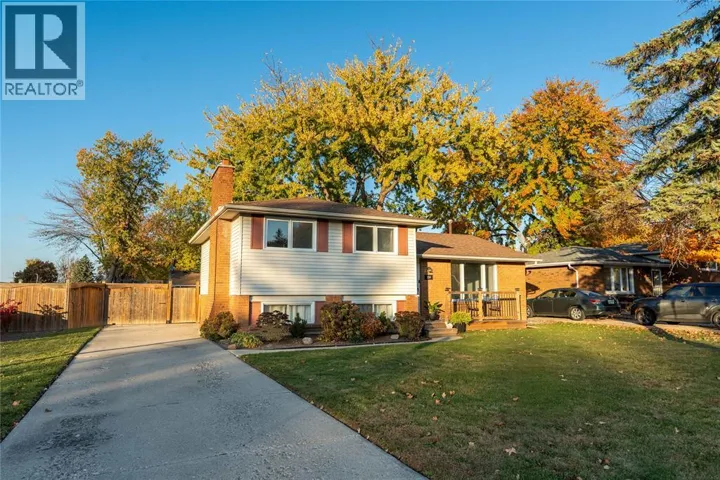 304 BRENTWOOD CRESCENT, St Clair, Ontario N0N1G0