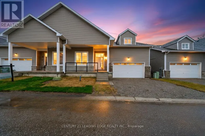 8 TURNBERRY COURT, Bracebridge (Monck (Bracebridge)), Ontario P1L0N5