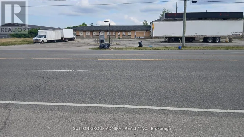 1387 COLBORNE STREET E, Brantford, Ontario N3T5M1