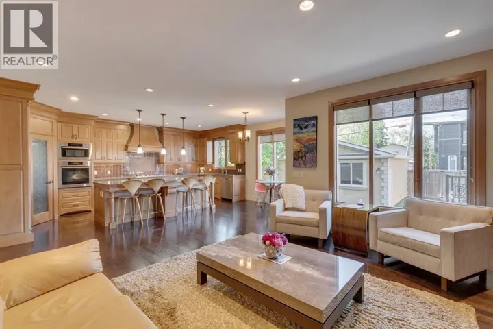 2609 7 Avenue NW, Calgary, Alberta T2N1A6