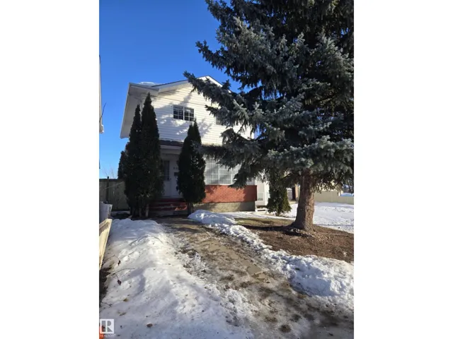 8006 15A AV NW, Edmonton, Alberta T6K4E3