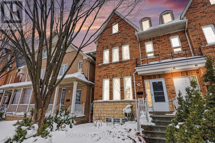 16 LEITCH AVENUE, Toronto (York University Heights), Ontario M3J3P2