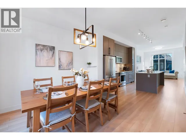 20 3552 VICTORIA DRIVE, Coquitlam, British Columbia V3E0N7