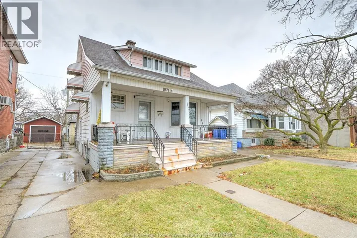 1021 HOWARD AVENUE, Windsor, Ontario N9A1S6