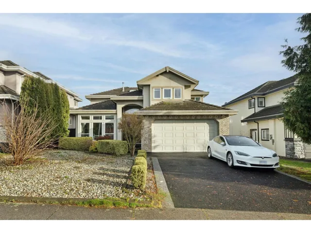 6740 150A STREET, Surrey, British Columbia V3S9G6