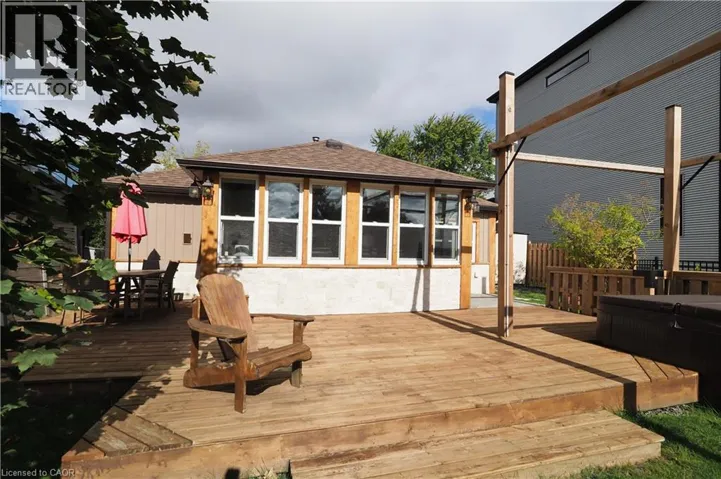 50 HOLLY Trail, Puslinch, Ontario N3C2V4