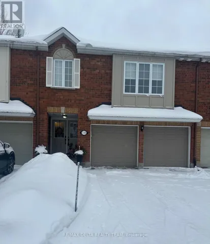 116 GLADEVIEW PRIVATE, Ottawa, Ontario K1T4C5