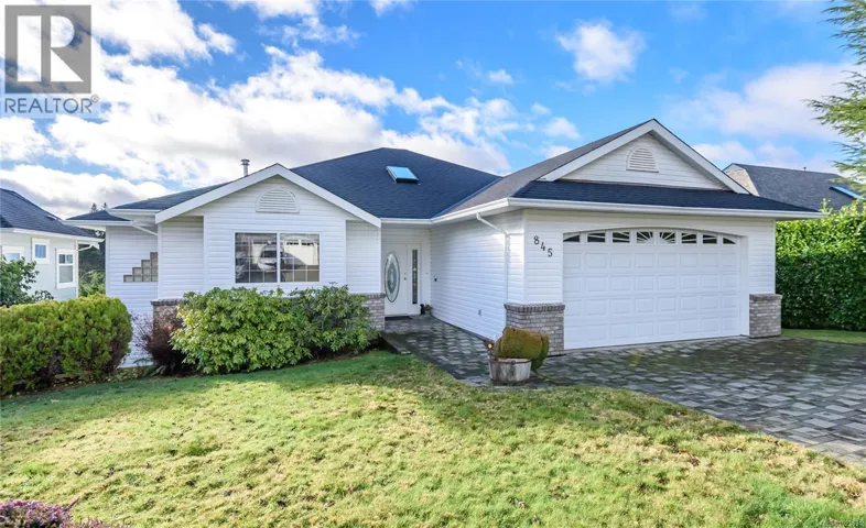 845 View Ave, Courtenay, British Columbia V9N5V5