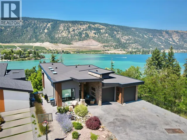 15896 Claridge Drive, Lake Country, British Columbia V4V2T6