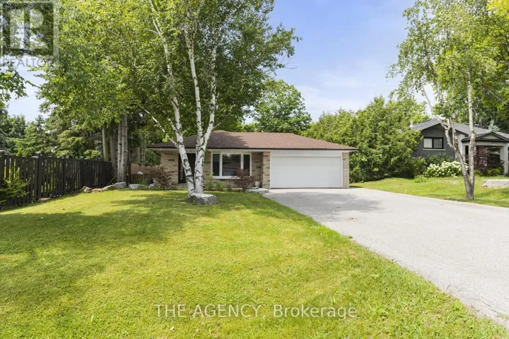 172 CAMLAREN CRESCENT, Vaughan (Kleinburg), Ontario L0J1C0