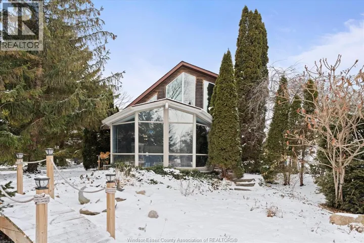 21515 MUSKIE LANE, Tilbury North, Ontario N0P2L0