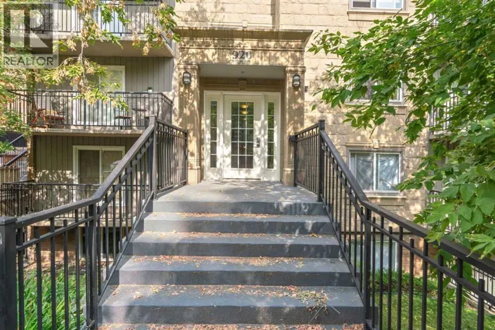 204, 920 Royal Avenue SW, Calgary, Alberta T2T0L5