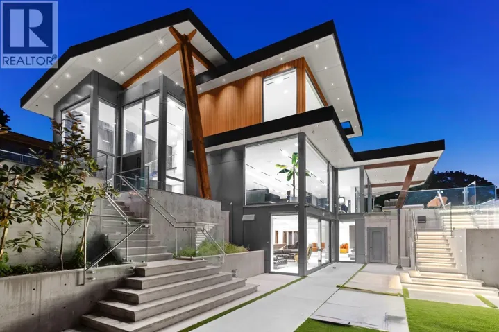 1840 ORCHARD WAY, West Vancouver, British Columbia V7V4G2